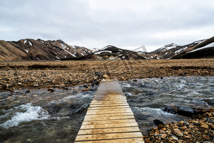 ߵLandmannalaugarɫѩɽͽ