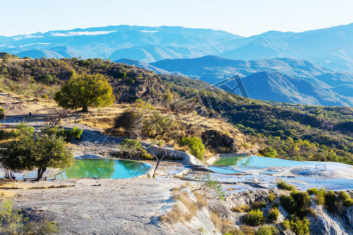 ī߹ݵȻȪ-HierveelAgua