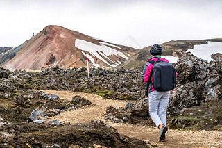 ļͽбLandmannalaugarĲɫѩɽ