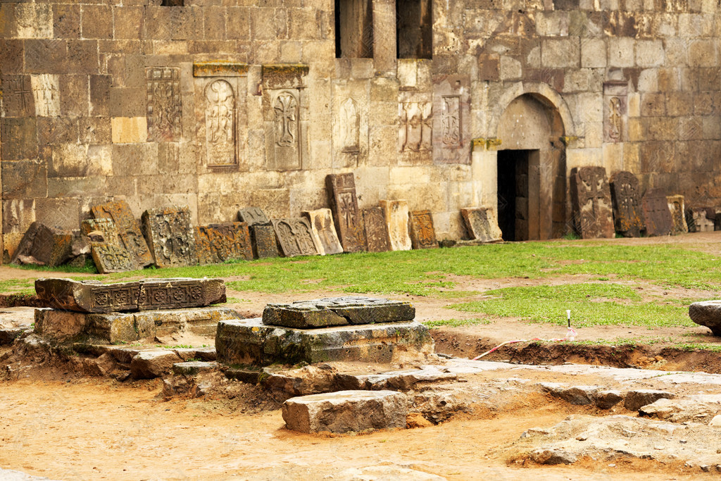 ɽϵĹ޵ԺTatev