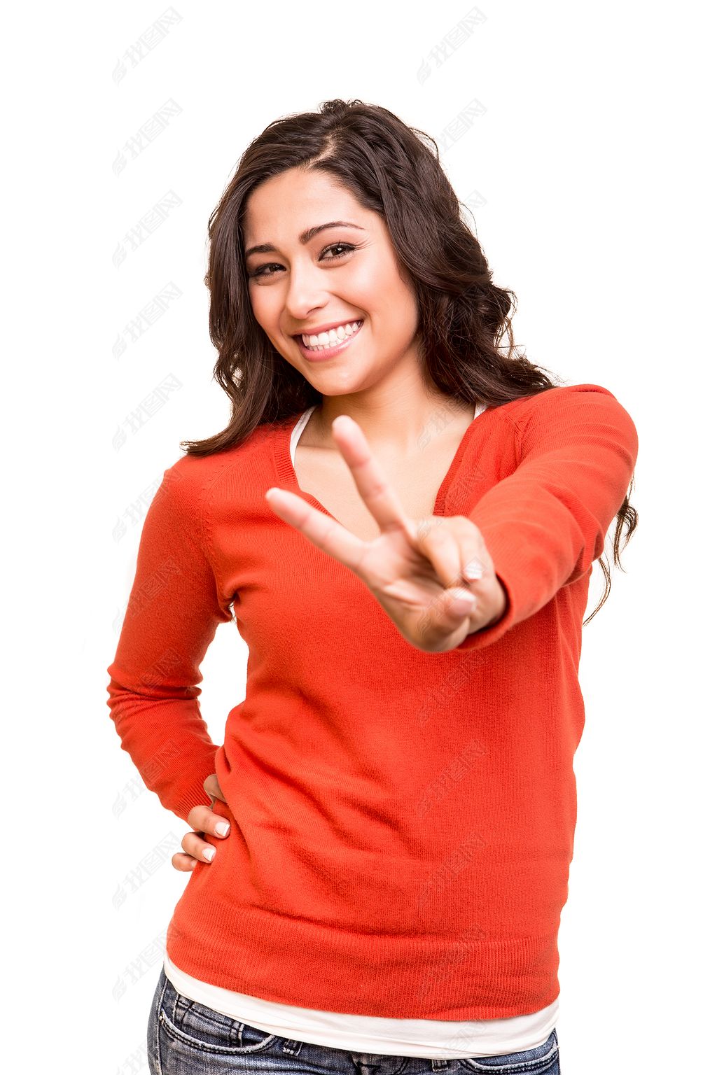 原创年轻女子展示和平胜利手势