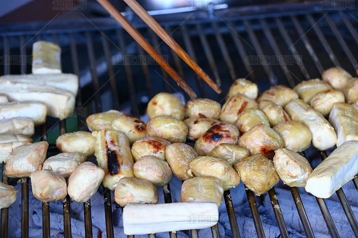 ���Ͻ�ˮ�ն������������������ط���ɫ