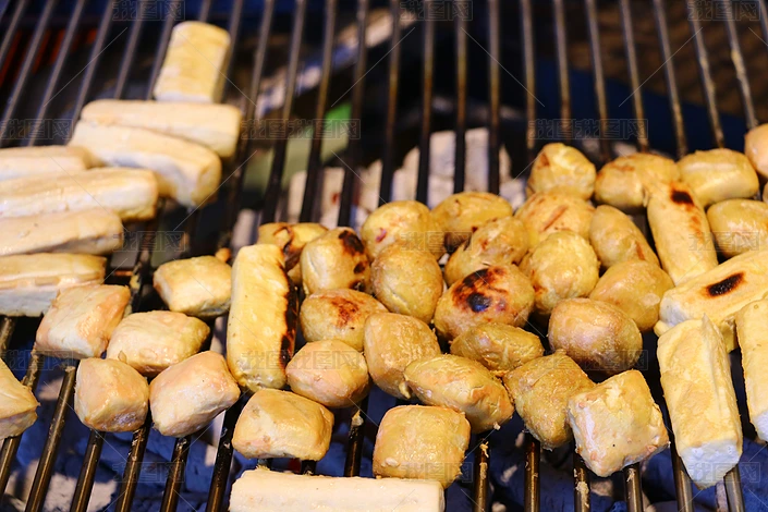 ���Ͻ�ˮ�ն������������������ط���ɫ