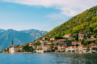  Perast ɺĿж