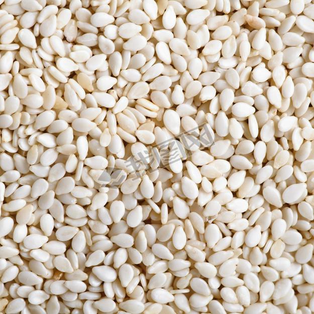 Sesame seeds (pine nuts)