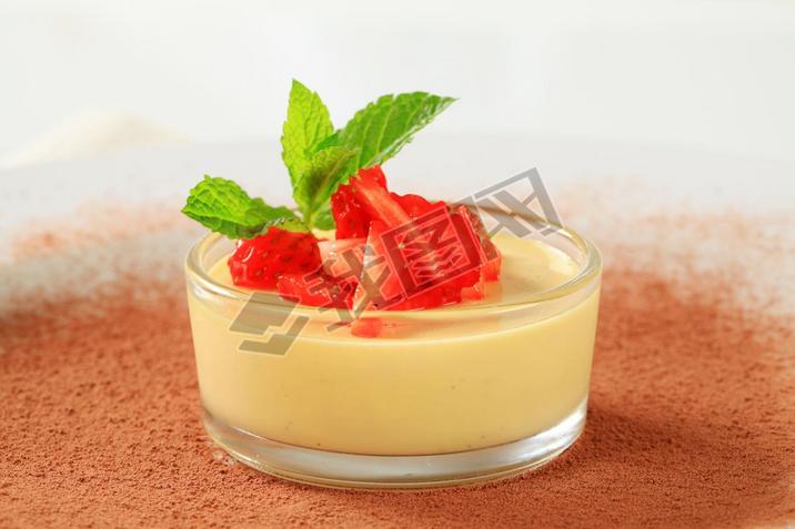 Custard dessert