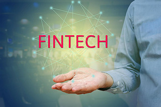 ͼ (Fintech) ĸֺʾı Fintech.