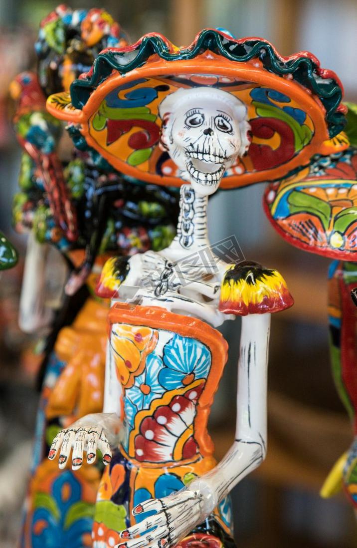 La Calera Catrina -īĴͳƷ ߼յThe symbol of the holiday of the day of the dead. ߵմ