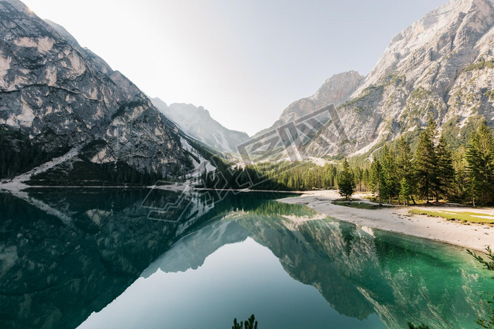 羰峺ĺɽ, Braies, 