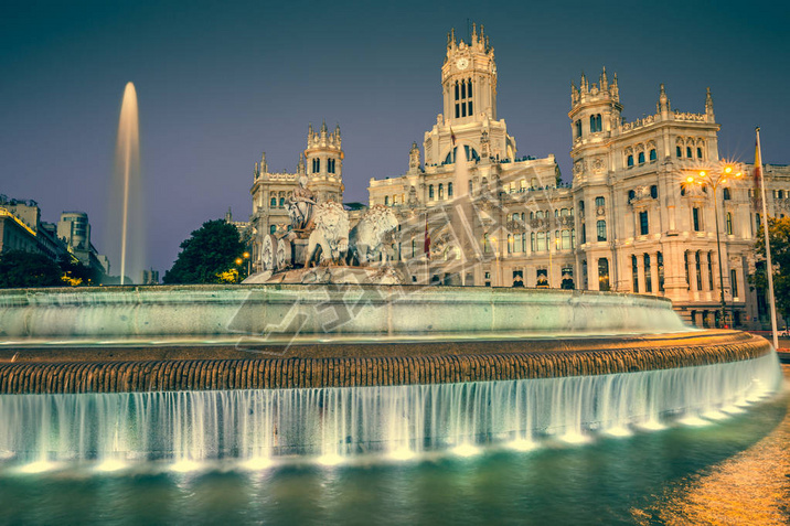 Plaza de la Cibeles (Cybele's Square) - Central Post Office (Pal