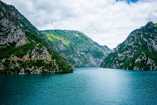 Piva  (Pivsko Jezero) ͺɽɽƽˮ