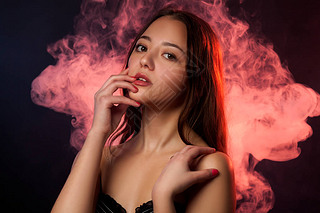 Ů˵ʱƬıµĺɫ vape ںɫı