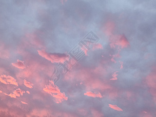 粉色的云彩云朵天空傍晚彩云