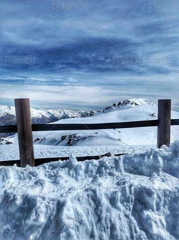 ѩ۾̨Զ¶춬ƬͼƬز