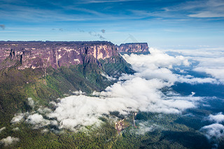 Ӷ Kukenan tepui -ί tepui 鿴