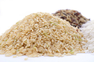 Raw gluten-free rice cereal ingredient.