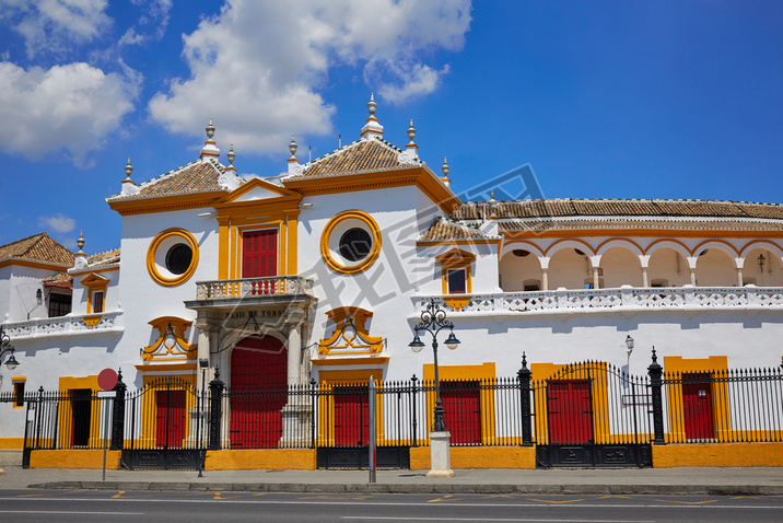 Seville Maestranza bullring plaza toros Sevilla