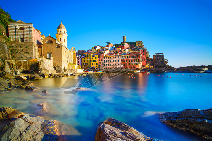 vernazza ׯ Ү·䡢 ʯͺۿϵ䡣 