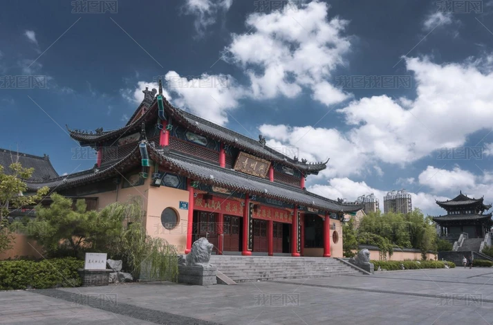 �γ��˹ȹ���