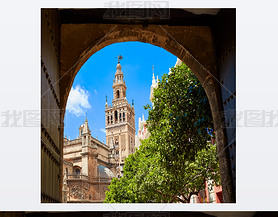 άǴ Giralda Ӱ