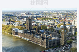 View of House of Parliament with Thames river in London