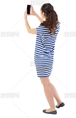 后视图站年轻美丽的女人使用移动的卧佛寺下载-编号25368311-人物情感