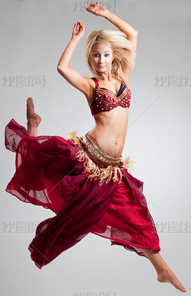 鰸 bellydancer