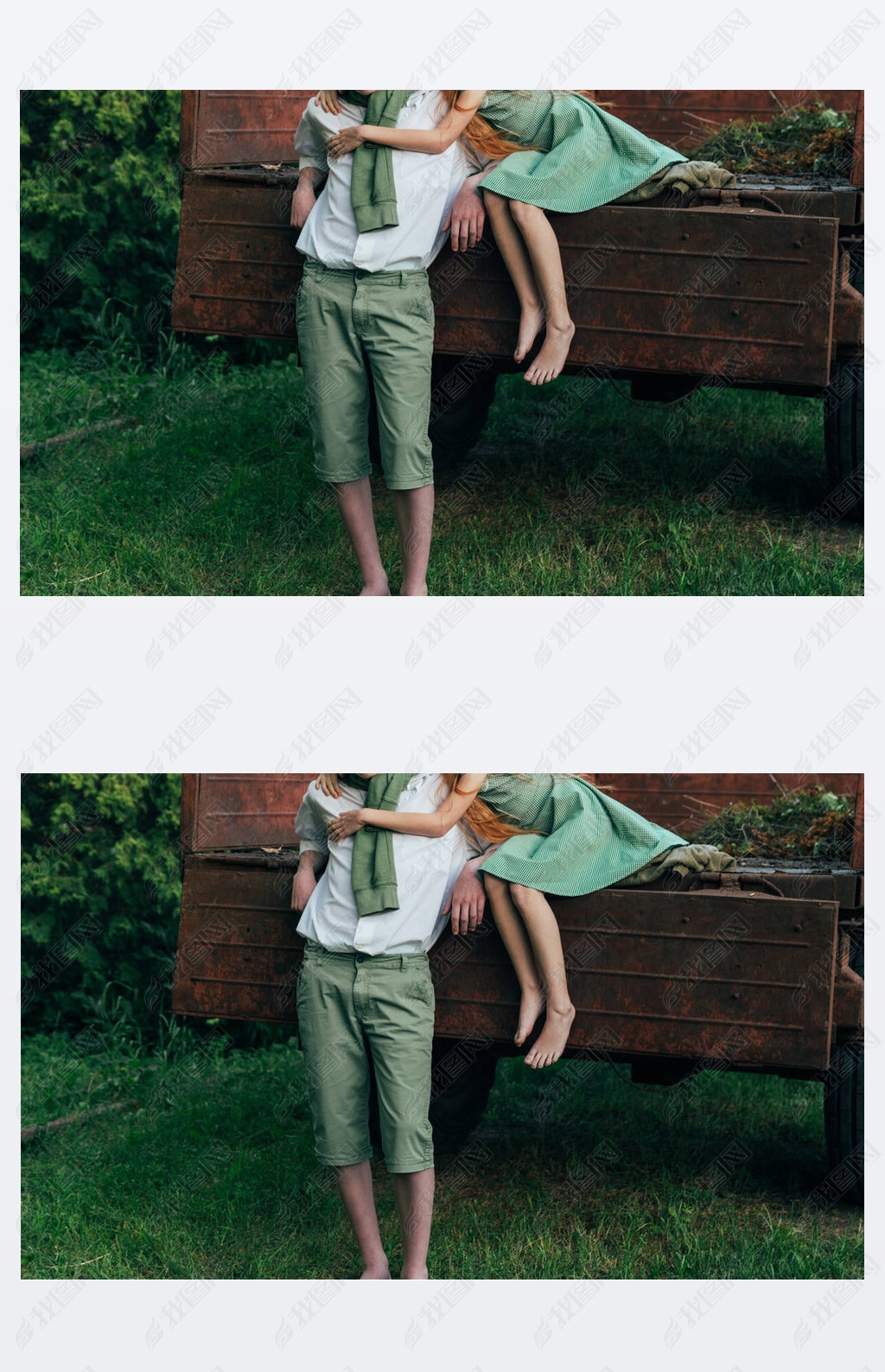 女孩裙子坐在一辆红色的旧汽车的后面抱着赤脚的脖子旁边是一个穿着