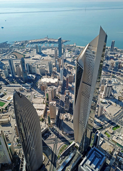 原创科威特市中心现代建筑垂直鸟瞰图版权可商用