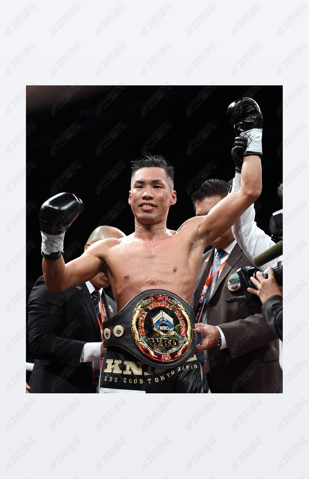 Takuya Watanabe of Japan celebrates after winning the WBO super featherweight  intercontinental titl