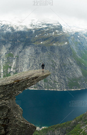 Ų Trolltunga 񻰰