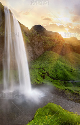 seljalandsfoss ٲ