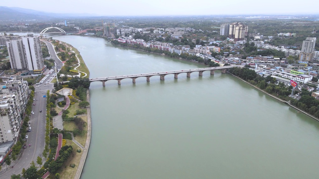 4k航拍金堂淮口科玛小镇欧式唯美婚礼拍摄