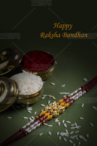 ӡȽڣRaksha BandhanŵRakhi  Rice GrainsKumkum ӡȴͳֵܽü䰮.