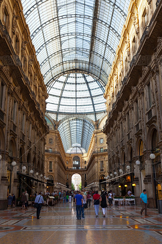 άǶ(Galleria Vittorio Emanuele II)