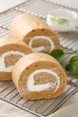 演员摩卡摄影图|摩卡蛋糕卷