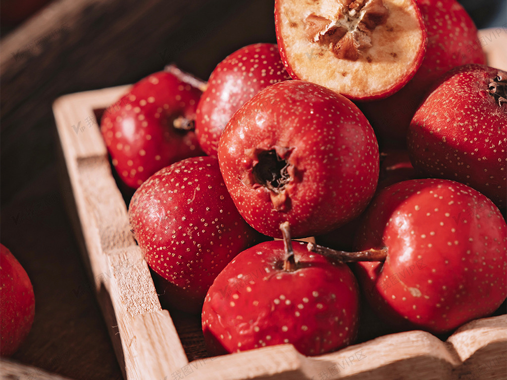 山楂创意时尚摄影图海报模板设计