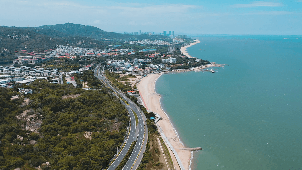 厦门海岸线 厦门环岛路 厦门海边航班