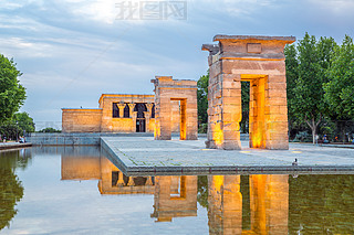 dedebod