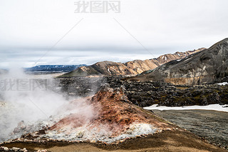 ߵLandmannalaugarɫѩɽͽ