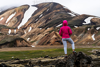 ļͽбLandmannalaugarĲɫѩɽ