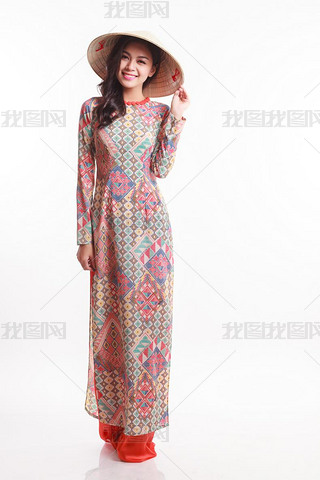 ԽϹ봫ͳִ ao dai ҶԲ׶εñ