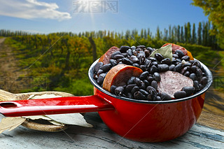 Ժ feijoada