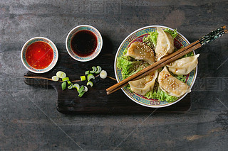 Gyozas 뽴֭