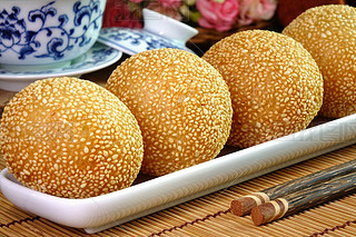 ֥ӢSesame BallƳɵը˵ϵ̶춹ڶͿ˰֥顣ҲΪ飬йС