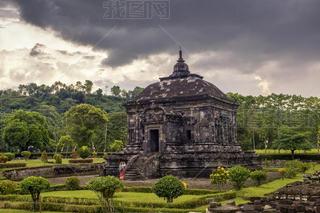 Candi Banyunibo