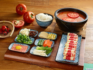 Fat beef ramen in sour soup set meal