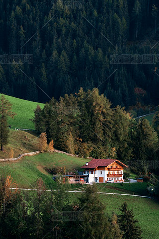 DolomitesĽ