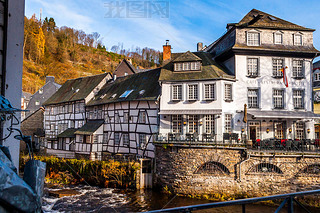 ¹о Monschau