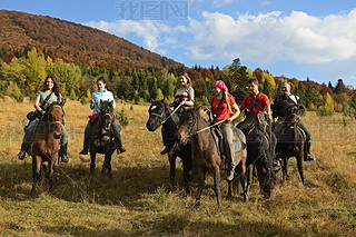 Equestrian touri in the Carpathians